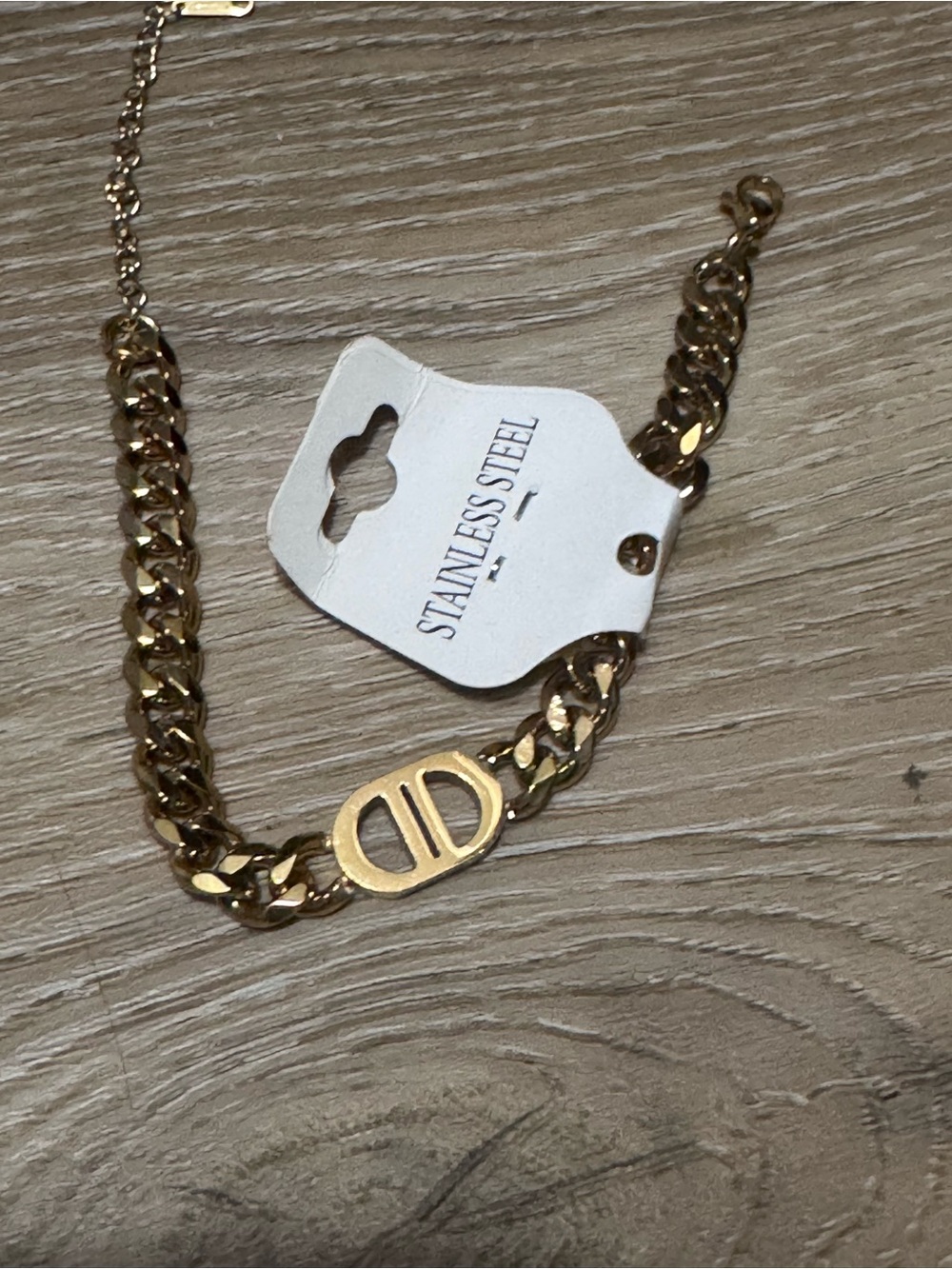 Gold-Tone Stainless Steel Women's Chain Bracelet with Oval Accent